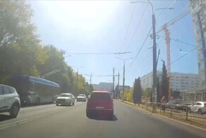 В Севастополе обрушился строительный кран