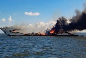 В Саратовской области пожар уничтожил 20-метровую яхту