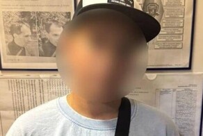 На Патриарших прудах задержали подростков за мойку фар и стёкол люксовых авто