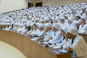 Минздрав предложил сделать целевыми все бюджетные места в медицинских вузах