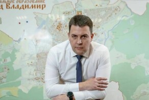 Сотрудники ФСБ задержали мэра Владимира