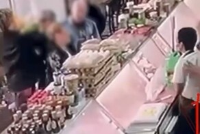 В подмосковном Королеве покупатели подрались на рынке в очереди за мясом