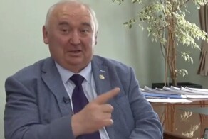 В Сургуте предложили установить памятник чиновнику