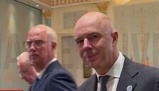 Министр финансов Силуанов пошутил, что в Китае «вообще ни за что» не платит