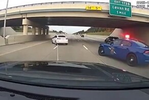 В США копы показали способ поймать любого автонарушителя