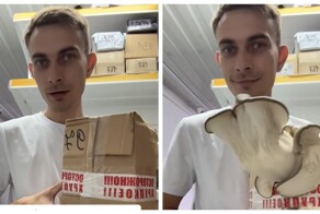На ПВЗ заказ простоял так долго, что внутри вырос гриб