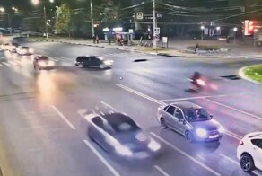 Нормальные не пострадали и ладно