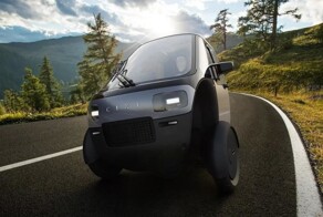 Во Франции готовят к выпуску педальный трицикл с наклонной подвеской