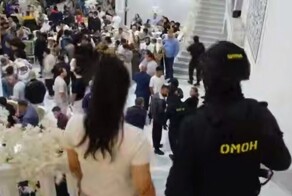 Силовики нагрянули на свадьбу в Красноярском крае