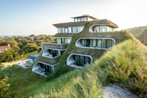 20 архитектурных чудачеств, которые редко когда можно встретить в реальности