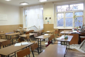 Учитель спасла 44 детей в Челябинске (4 фото)