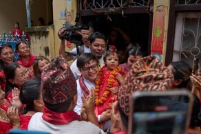 В Непале двухлетнюю девочку провозгласили новой живой богиней