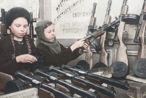 Маленькие герои труда