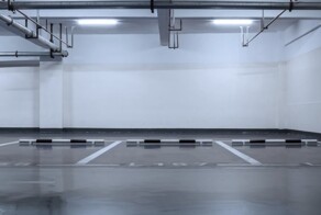 Самое дорогое парковочное место в Москве хотят продать за 53 миллиона рублей