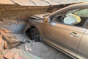 Парковка - это не её