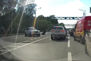 Водитель Rolls-Royce проехавший по мотоциклисту избежал уголовного дела и был освобождён