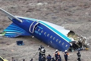 В.Путин пообещал выплатить компенсации пострадавшим за крушение самолета AZAL