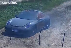 Бразилец сжёг Porsche 911 ради страховки, но не знал о камере видеонаблюдения