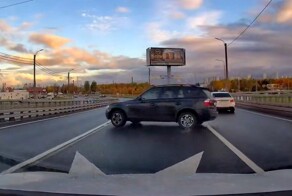 А ведь направо крематорий