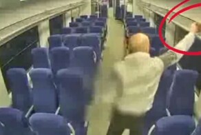 Дед прикарманил себе платье в электричке