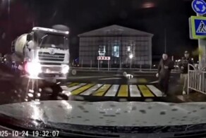 "Я вас три года в кучу собирал"