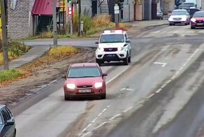 Пьяный угонщик пытался скрыться от полиции и попал на кладбище