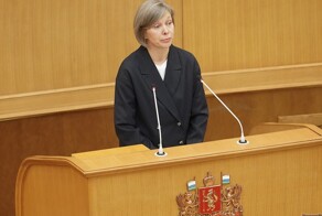 В Свердловской области учителям рекомендовали не прикасаться к школьникам ни при каких обстоятельствах