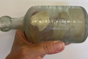 На пляже нашли бутылку с посланием солдат Первой мировой войны