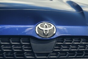 Toyota подтвердила тайные встречи с российскими дилерами