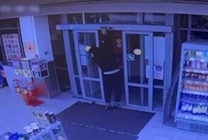 Сотрудники Росгвардии задержали 22-летнего вора, похитившегого из магазина деньги и алкогольные напитки