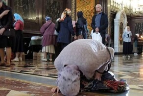 РПЦ разработает молебен от абортов