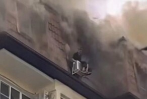 В Сочи девушка чудом спаслась от пожара, забравшись на кондиционер