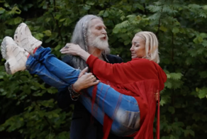 "Звезды под капельницей": на ТВ стартует новое шоу, в котором селебрити отправят в рехаб