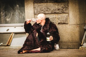 "В Питере - пить": в Санкт-Петербурге за прошлый год зафиксировали резкий рост алкоголизма и наркомании