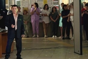 В Сургуте благодарный пациент устроил концерт в больнице