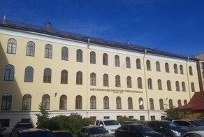 Петербургский колледж заподозрили в рекламе вебкам-студии