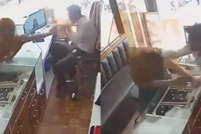 Попытка ограбления с чили-порошком в индийском ювелирном магазине закончилась не по плану