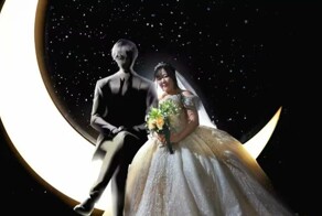 Японка вышла замуж за аниме-персонажа, которого создала в ChatGPT