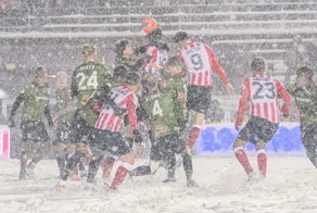 Снежный финал Канадской Премьер-лиги