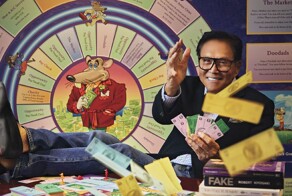 Автор бестселлера «Богатый папа, бедный папа» рассказал,  что его долг достиг  1,2 миллиарда долларов