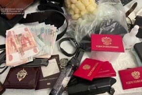 В Петербурге задержали банду мигрантов, грабивших людей под видом сотрудников МВД