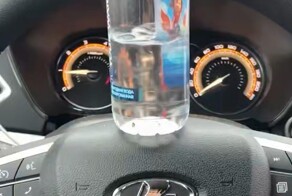 АвтоВАЗ держит уровень: водители массово жалуются на очередной дефект руля в новых Lada Vesta