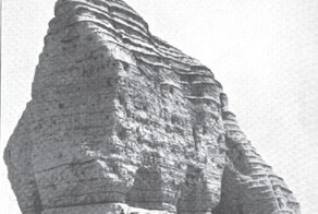 Дур-Куригальзу: узел времени в сердце Месопотамии