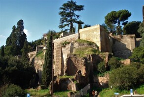 Тарпейская скала: обрыв позора для предателей Рима