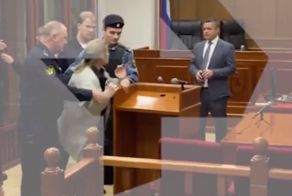 "Моего сына посадили ни за что!": мать криминального авторитета устроила истерику в суде Екатеринбурга