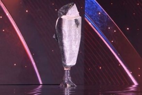 Участница конкурса «Мисс Вселенная» нарядилась лососем