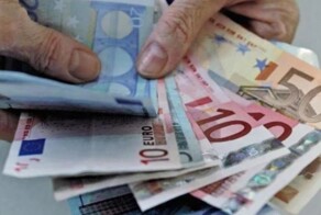 Пенсия важнее похорон: чем закончился самый странный поход в итальянский муниципалитет