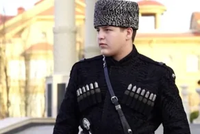 "Достойный представитель команды": Рамзан Кадыров поздравил сына Адама с 18-летием