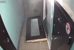 В Новосибирске собака устроила взрыв в квартире