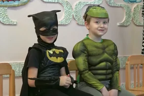 Никаких Суперменов и оружия: школьникам с Камчатки запретили приходить на новогодние утренники в костюмах западных героев